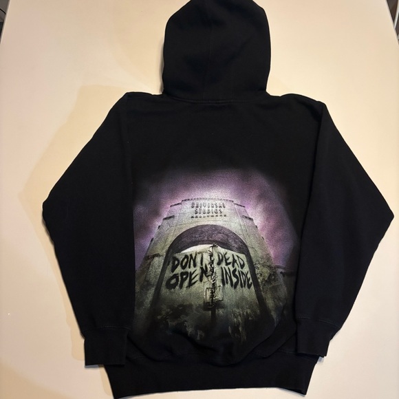 Universal Studio Other - Universal studios the walking dead promo hoodie